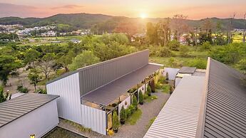 Gyeongju Planb pet Pension