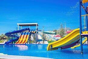 Adora Bay Ke Ga Beach Resort