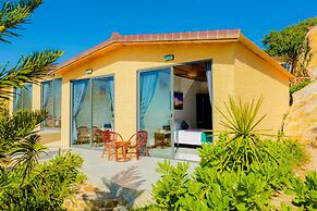 Adora Bay Ke Ga Beach Resort - Onsite Water Park