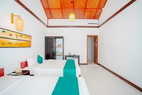 Adora Bay Ke Ga Beach Resort