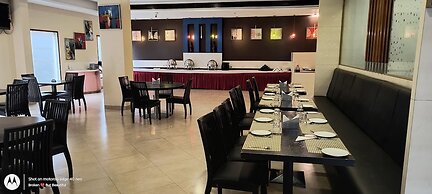 The Altruist Business Hotel Kharadi