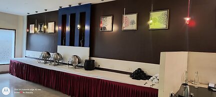 The Altruist Business Hotel Kharadi