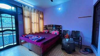 JIYAHA WATERFALL AND SNOW VIEW HOMESTAY