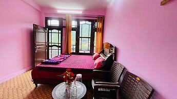 JIYAHA WATERFALL AND SNOW VIEW HOMESTAY