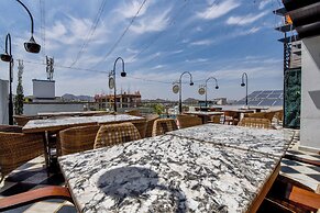 Naivara Boutique Hotel