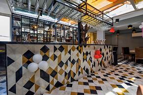 Naivara Boutique Hotel