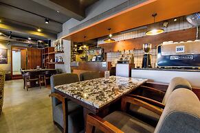 Naivara Boutique Hotel