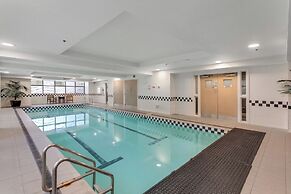 City Hideaway 1 BR Apt with Pool - Gym