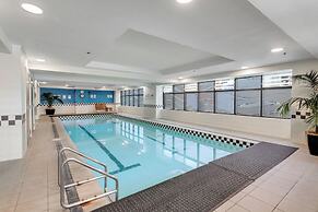 City Hideaway 1 BR Apt with Pool - Gym