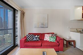 City Hideaway 1 BR Apt with Pool - Gym