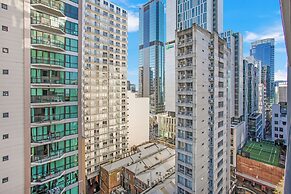 City Hideaway 1 BR Apt with Pool - Gym