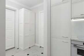 Designer Apartments near Dana Mall