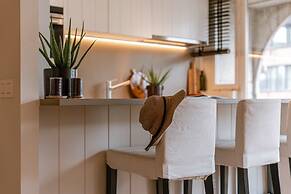 Modern Apartment Close to the Beach