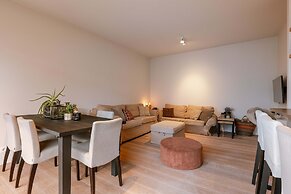 Modern Apartment Close to the Beach