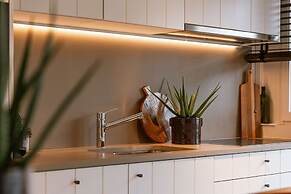 Modern Apartment Close to the Beach