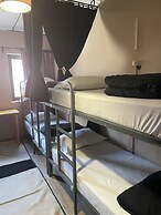 Hostel Aqui Há Gato