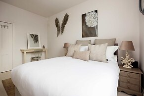 Richmond Garden Serenity