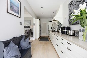 Richmond Garden Serenity