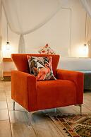Room in Lodge - Luxury Suite in Zambezi Boutique Lodge 10