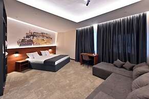 Tvrdjava Rooms - Novi Sad