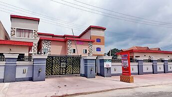 Pacific Paradise Suites