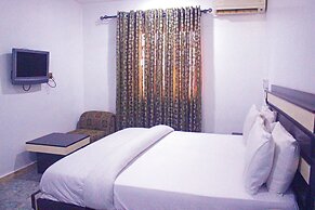 Pacific Paradise Suites