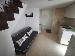 Authentic White House in Paros Lefkes