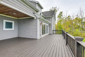 Steps From Oneida Lake: Spacious Gem w/ Game Room!
