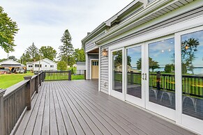 Steps From Oneida Lake: Spacious Gem w/ Game Room!