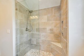 Steps From Oneida Lake: Spacious Gem w/ Game Room!