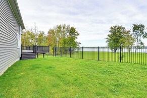 Steps From Oneida Lake: Spacious Gem w/ Game Room!