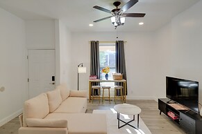 Walk to Churchill Downs: Central Louisville Home!