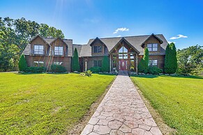 Game Room, Deck & Yard: Lake of the Ozarks Retreat