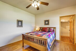 Game Room, Deck & Yard: Lake of the Ozarks Retreat