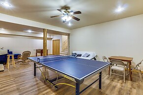 Game Room, Deck & Yard: Lake of the Ozarks Retreat