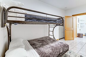 Lake Wenatchee Getaway w/ Water & Mountain Views!