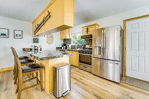 Walk to Beach & Boat Launch: Lake Tahoe Retreat