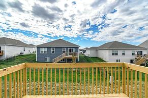 1 Mi to Golf: Quiet Waukee Home w/ Fireplace!