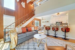 5 Mi to Northstar: 'bear Den' Home w/ Decks!