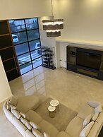 Empire Villa 2 Mon Plaisir