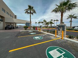 Oceanfront Vibes Iconic Beachside Getaway