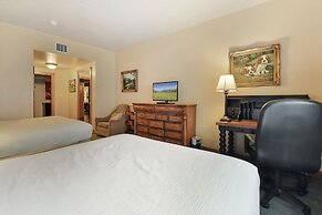 Villa 2090 3 Bed 3 Bath Full Kitchen 3 Bedroom Villa