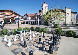 Villa 2090 3 Bed 3 Bath Full Kitchen 3 Bedroom Villa