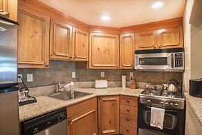 Villa 1041 3 Bed 3 Bath Full Kitchen 3 Bedroom Villa