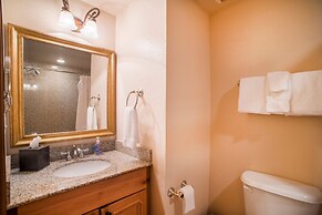 Villa 1041 3 Bed 3 Bath Full Kitchen 3 Bedroom Villa