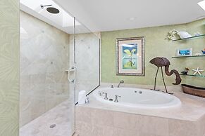 1640 Lands End 3 Bedroom Condo