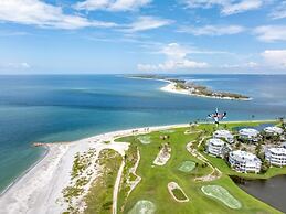 1640 Lands End 3 Bedroom Condo