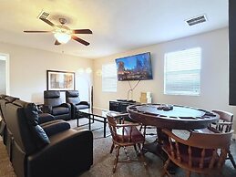 Beautiful 7 Bed Pool Home With Game Room-9117ecl 7 Bedroom Home