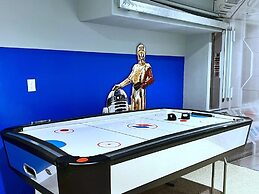 Beautiful 7 Bed Pool Home With Game Room-9117ecl 7 Bedroom Home