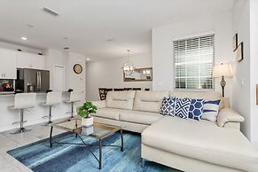 4815lulaby 4 Bedroom Townhouse